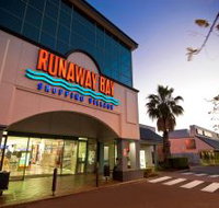 Runaway Bay Shopping Village - Accommodation Batemans Bay