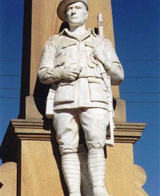 Beaudesert War Memorial - Accommodation Batemans Bay 0