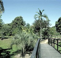 Ingham Memorial Gardens - Accommodation Batemans Bay
