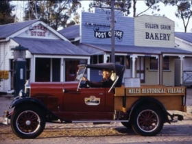 Dalwogon QLD Accommodation Batemans Bay