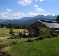 Ringer Reef Winery - Accommodation Batemans Bay