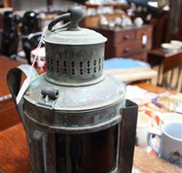 King's Antiques  Collectables - Accommodation Batemans Bay