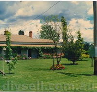 Tumut Valley Violets - Accommodation Batemans Bay