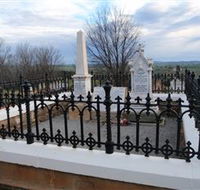 Hamilton Humes Grave - Accommodation Batemans Bay