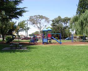 Coronation Park Yass - Accommodation Batemans Bay 1