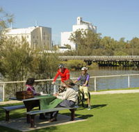 Avon River - Accommodation Batemans Bay