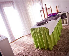 Paci Spa - Accommodation Batemans Bay 1