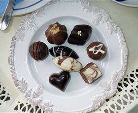 Robyn Rowe Chocolates - Accommodation Batemans Bay 1