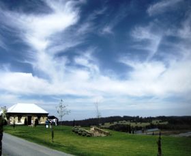 VictorsFood - Accommodation Batemans Bay 0