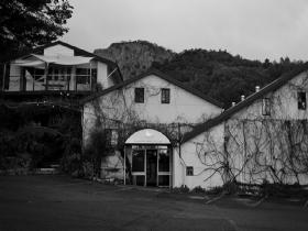 Amphora Wine Group - Accommodation Batemans Bay 0