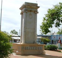 Charleville War Memorial - Accommodation Batemans Bay