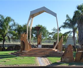 Jericho Crystal Trumpeters - Accommodation Batemans Bay 2
