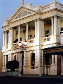 The World Theatre - Accommodation Batemans Bay 1