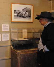 DUNERA  MUSEUM - Hay Internment And Prisoner Of War Camps Interpretive Centre - Accommodation Batemans Bay 5