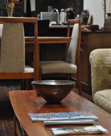 The Known World Bookshop & Boutique City Apartment - Accommodation Batemans Bay 4