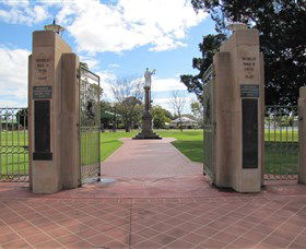 Yagaburne QLD Accommodation Batemans Bay