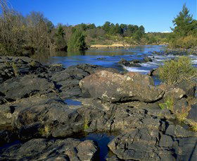 Kambah Pool To Pine Island - Accommodation Batemans Bay 0