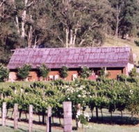 Undercliff Winery and Gallery - Accommodation Batemans Bay