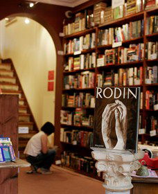 Sappho Books, Cafe And Wine Bar - Accommodation Batemans Bay 3