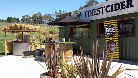 Artemis Wines - Accommodation Batemans Bay 5