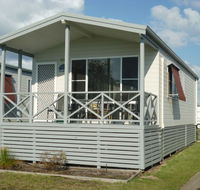 Belmont Pines Lakeside Holiday Park - Accommodation Batemans Bay