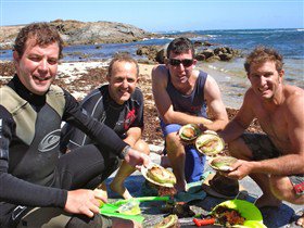 Goin' Off Safaris - Accommodation Batemans Bay 14