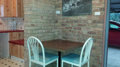 Hilldrop Motor Inn - Accommodation Batemans Bay 5