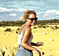 Travel in luxury on the Cervantes Pinnacles Tour - Accommodation Batemans Bay