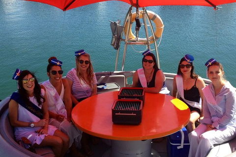 Self-Drive BBQ Boat Hire Mandurah - Group Of 7 - 10 People - Accommodation Batemans Bay 3