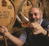 Private Tour Tasmanian Whisky Distilleries by Helicopter from Hobart - Accommodation Batemans Bay