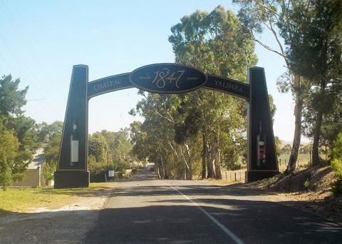 Barossa Valley Wineries Tour With Tastings And Lunch From Adelaide - Accommodation Batemans Bay 12