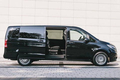 Adelaide Airport To Hotel Round-Trip Private Business Transfer - Accommodation Batemans Bay 1