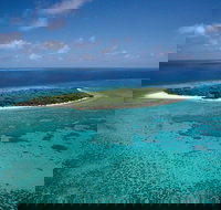 5-Day Fraser Island and Great Barrier Reef Tour - Accommodation Batemans Bay