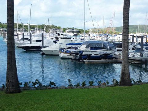 Whitehaven Beach And Hamilton Island Cruise - Accommodation Batemans Bay 4