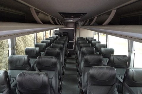 Uluru(Ayers Rock) To Alice Springs Coach Transfer - Accommodation Batemans Bay 1