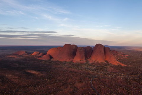 Scenic Flight: Uluru & Kata Tjuta - Accommodation Batemans Bay 1