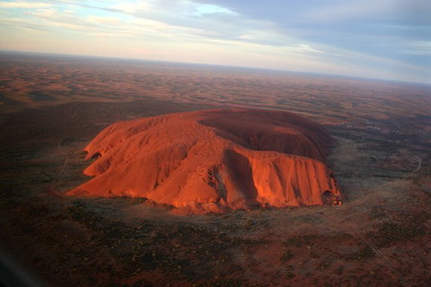Scenic Flight: Uluru & Kata Tjuta - Accommodation Batemans Bay 2