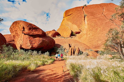 2-Day Uluru Sunset And Kata Tjuta Tour From Ayers Rock - Accommodation Batemans Bay 18