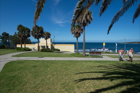 Oak Park Beach Cronulla - Accommodation Batemans Bay 1