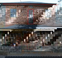 Bay Tree Gallery - Accommodation Batemans Bay