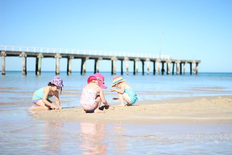 Frankston Beach - Accommodation Batemans Bay 0