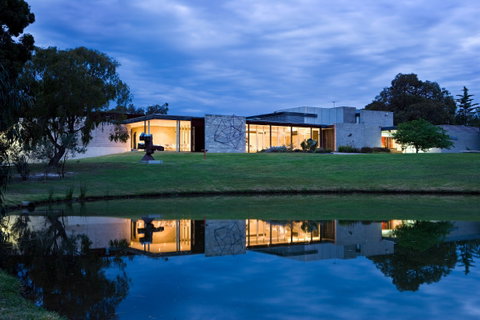 McClelland Sculpture Park + Gallery - Accommodation Batemans Bay 1