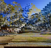 Middlemount - Accommodation Batemans Bay