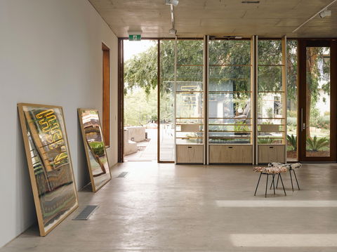Nishi Gallery - Accommodation Batemans Bay 1