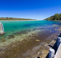 Sussex Inlet Entrance Beach - Accommodation Batemans Bay