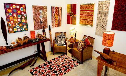 Bouddi Gallery - Contemporary Aboriginal Lifestyle Art - Accommodation Batemans Bay 2