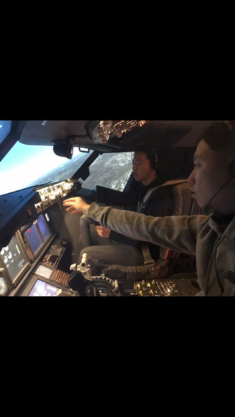 SIM737 Flight Simulator Hobart - Accommodation Batemans Bay 1