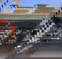 Ted and Olive Boutique - Accommodation Batemans Bay