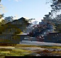 Coronation Hall Somerset Dam - Accommodation Batemans Bay