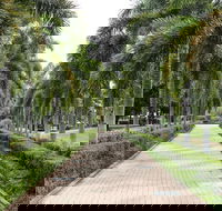 Dan Gleeson Memorial Gardens - Accommodation Batemans Bay